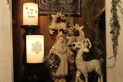 Gift Shop Display 6940